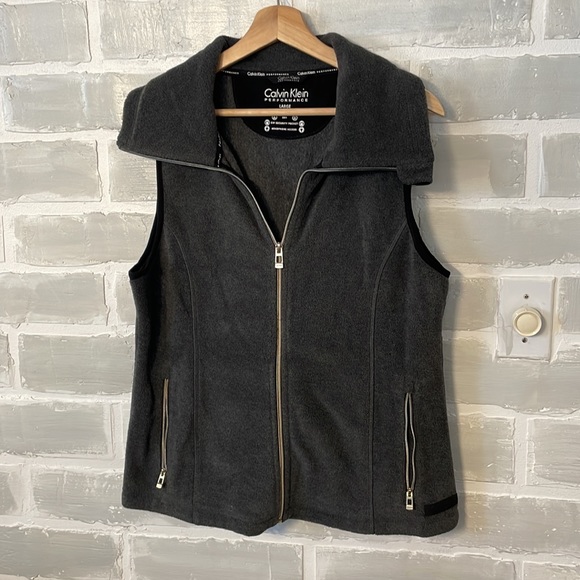 Like new jacket size large brand cal win Klein - Picture 2 of 8